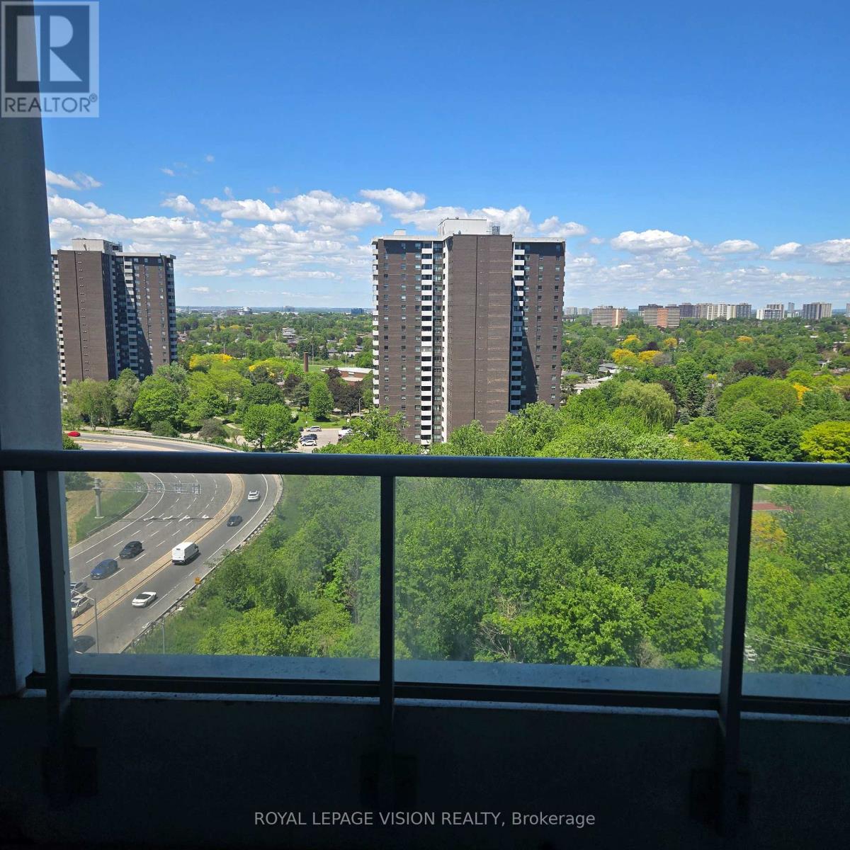 Apartment at 1408 - 2015 SHEPPARD AVENUE E, Toronto