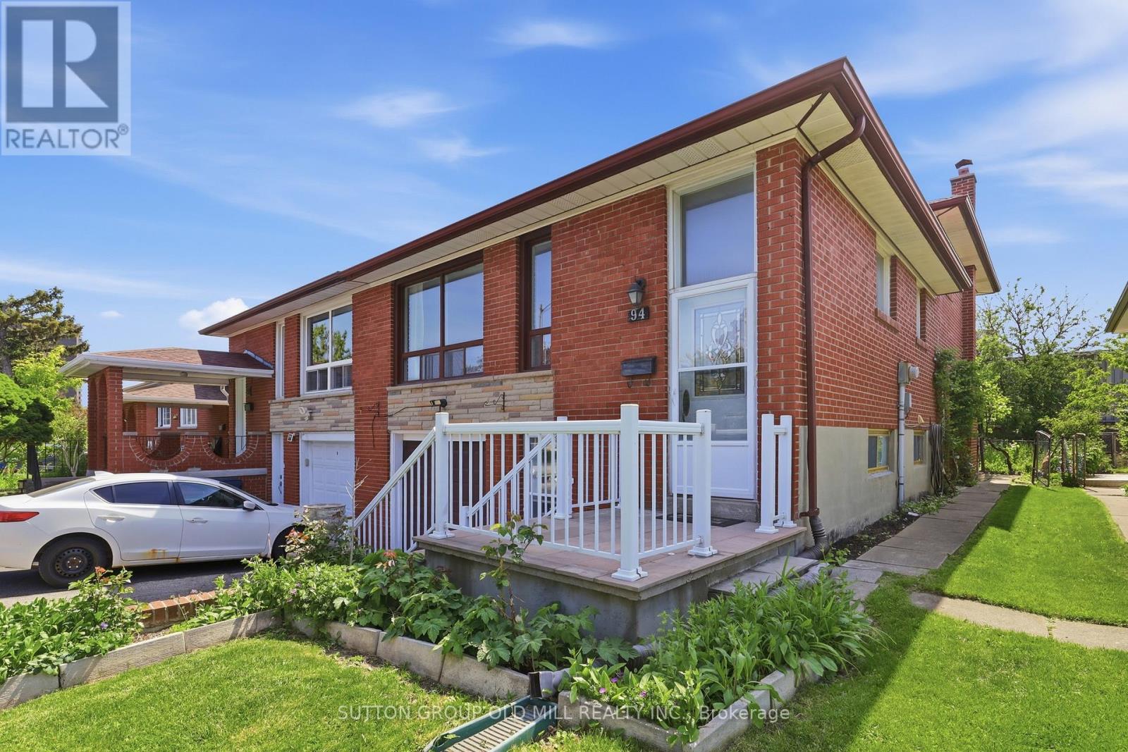 Semi-Detached/Link at 94 MUIRHEAD ROAD, Toronto