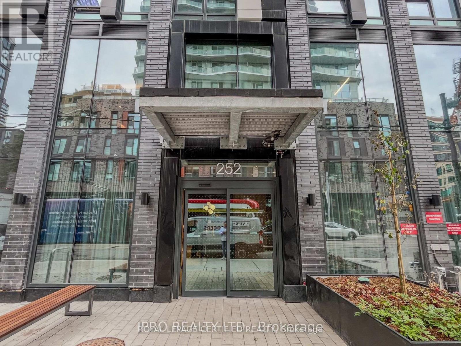Apartment at 4709 - 252 CHURCH STREET, Toronto