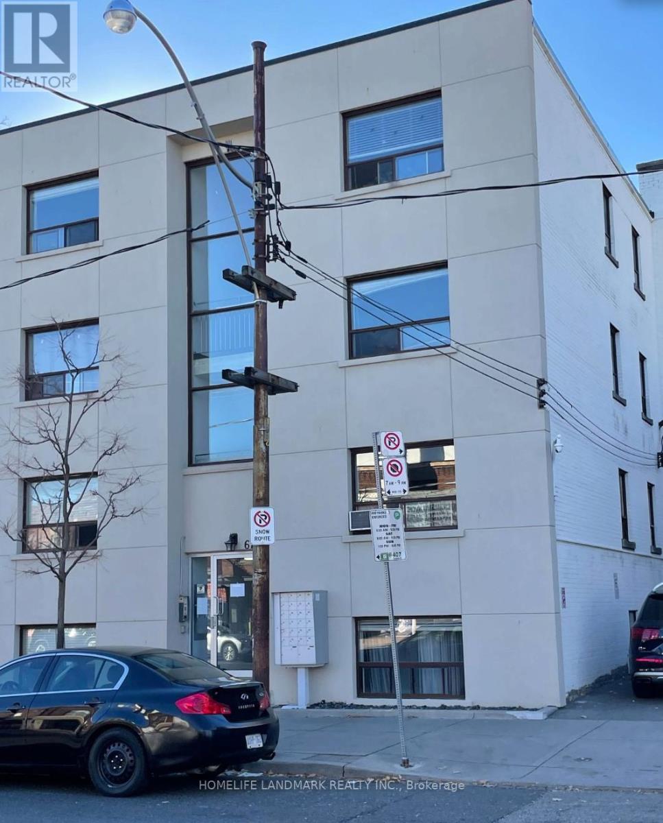 Multiplex at 102 - 676 MOUNT PLEASANT ROAD, Toronto
