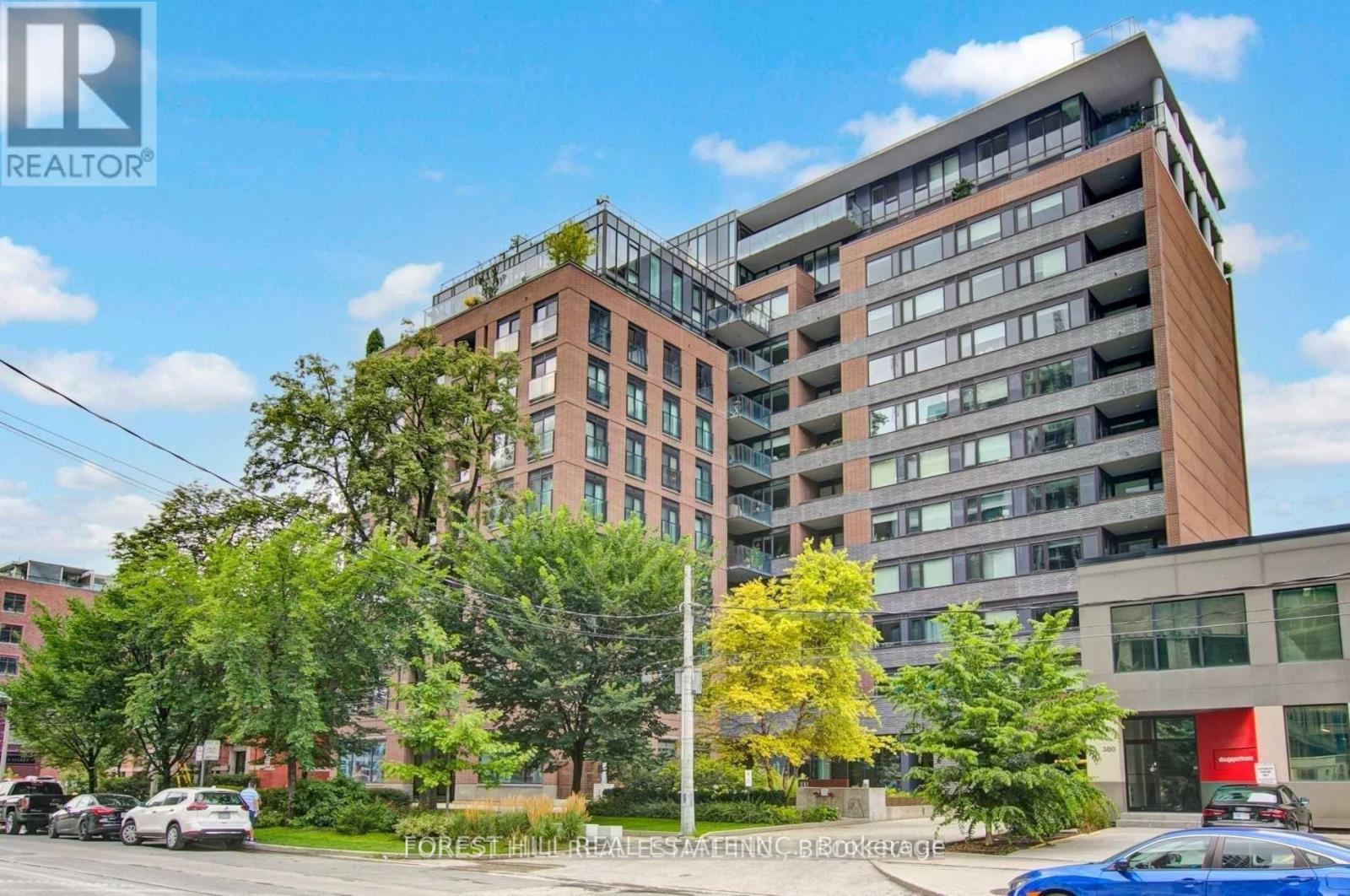 Apartment at 312 - 400 WELLINGTON STREET W, Toronto