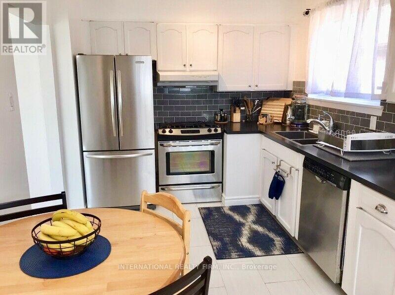Semi-Detached/Link at UPPER - 77 ELISE TERRACE, Toronto (Newtonbrook West)