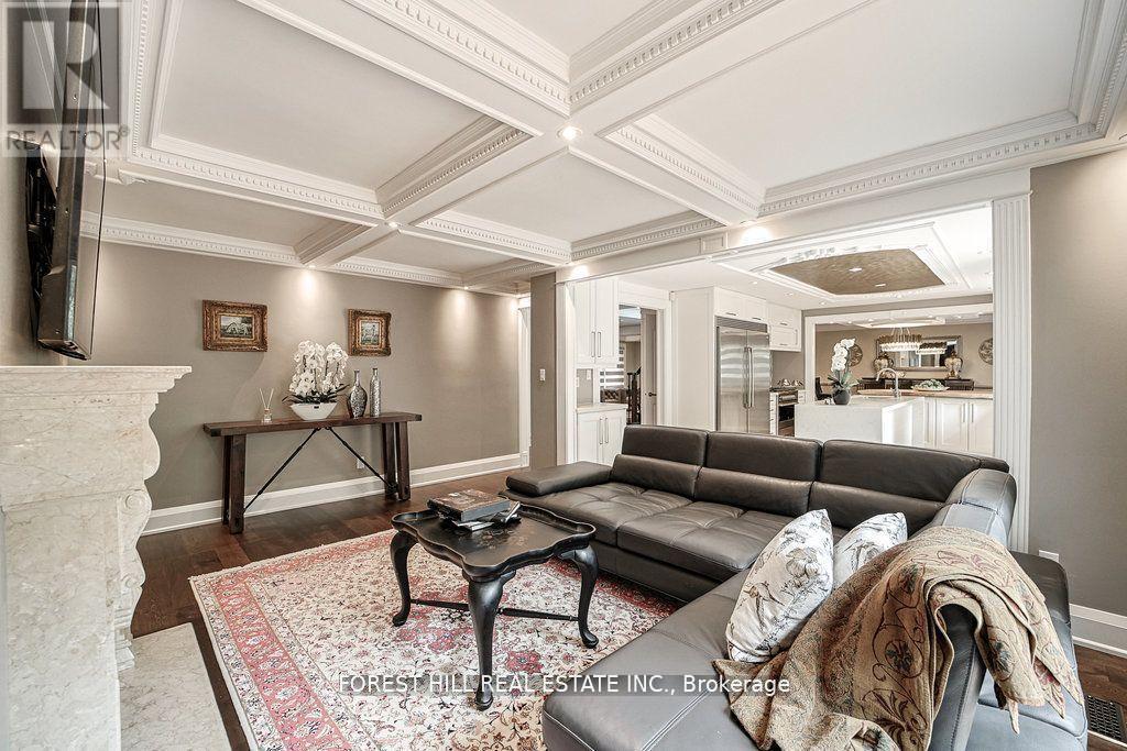 Detached at 160 BANBURY ROAD, Toronto