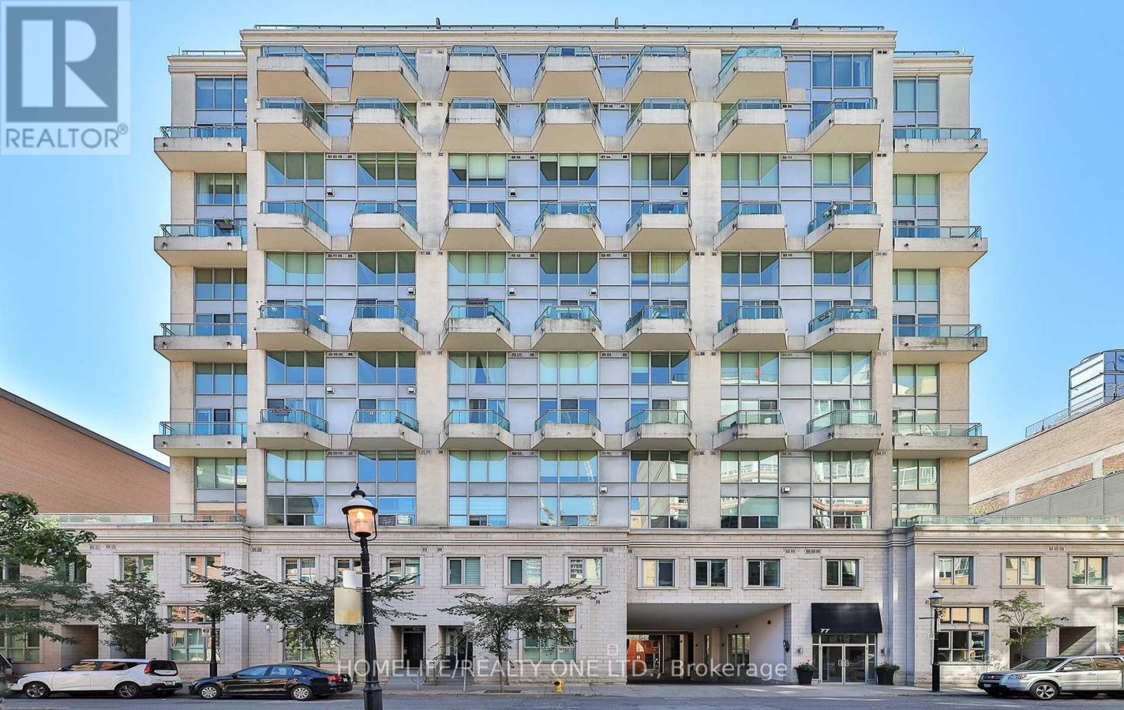 Apartment at 913 - 77 LOMBARD STREET, Toronto