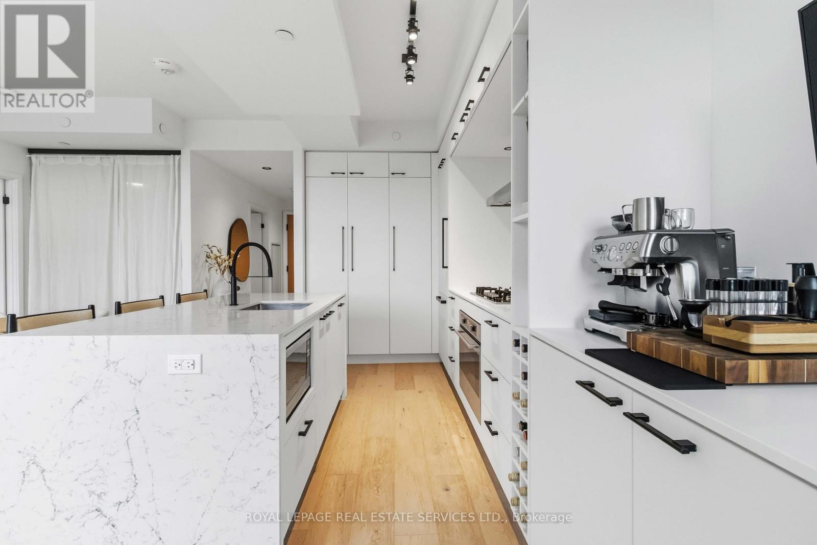 Apartment at 805 - 41 DOVERCOURT ROAD, Toronto