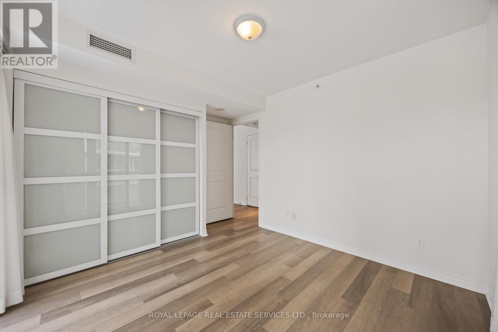 Apartment at 306 - 275 YORKLAND ROAD, Toronto
