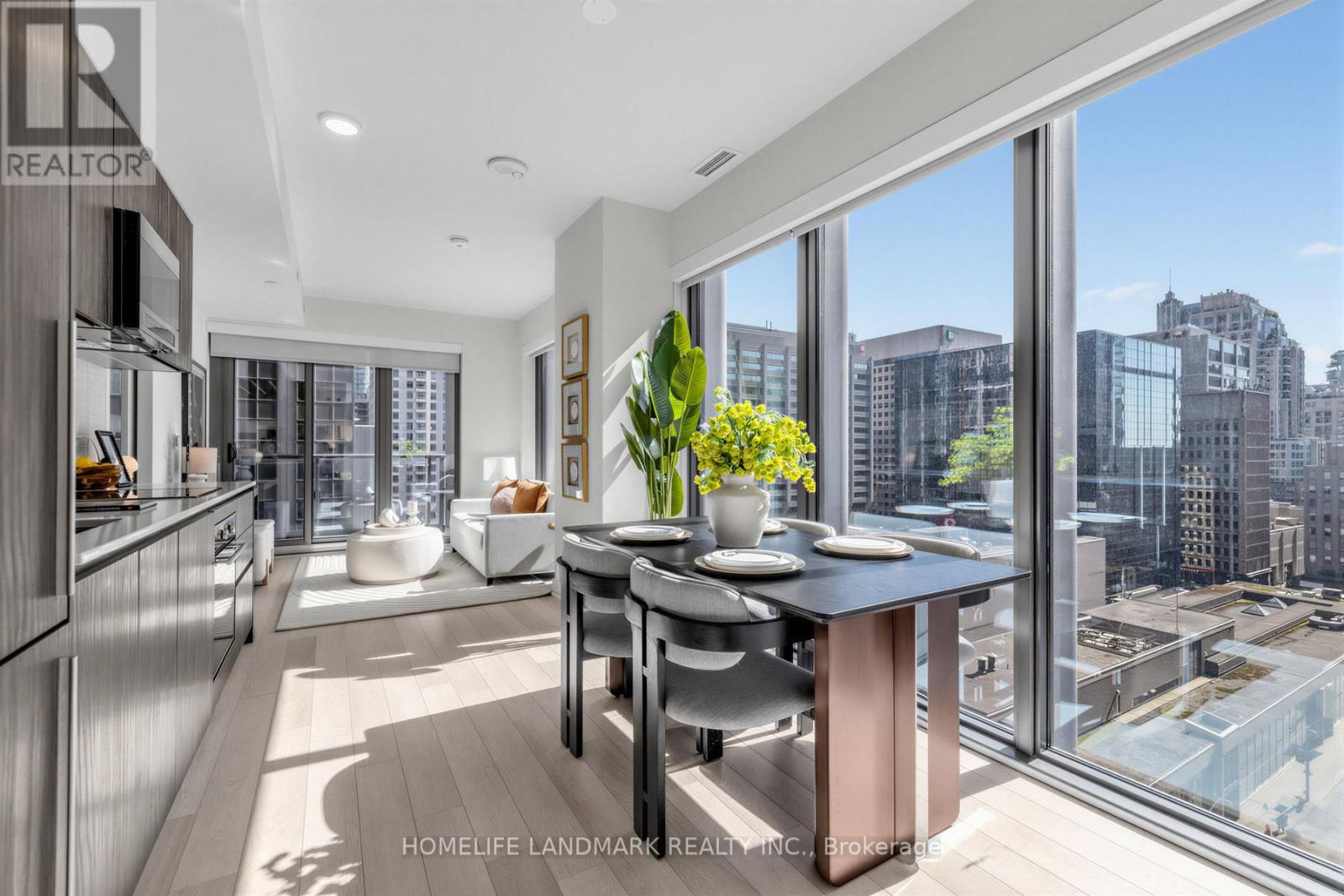Apartment at 1103 - 8 CUMBERLAND STREET, Toronto (Annex)