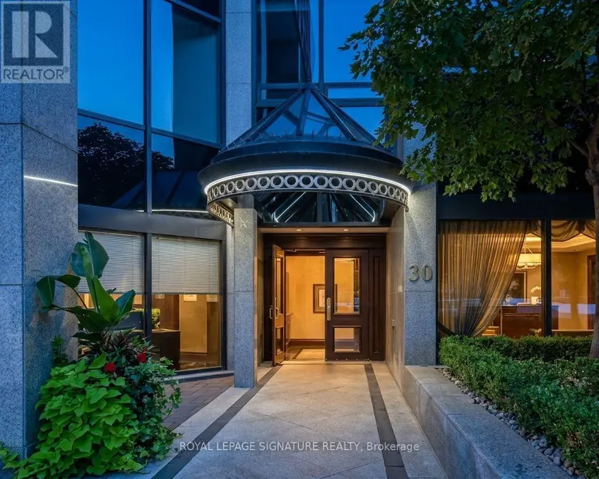 Apartment at 2202 - 30 WELLINGTON STREET E, Toronto
