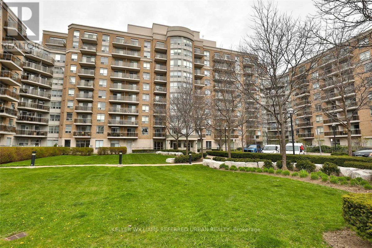 Apartment at 813 - 650 LAWRENCE AVENUE W, Toronto (Englemount-Lawrence)