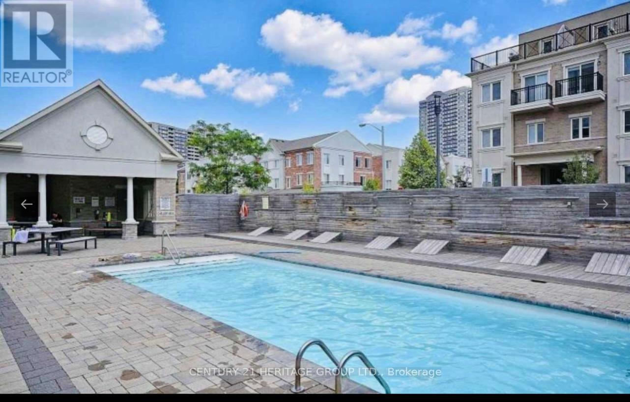 Townhouse at 07 - 21 CONEFLOWER CRESCENT, Toronto