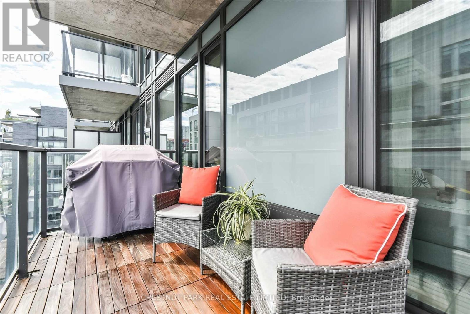 Apartment at 908 - 111 BATHURST STREET, Toronto