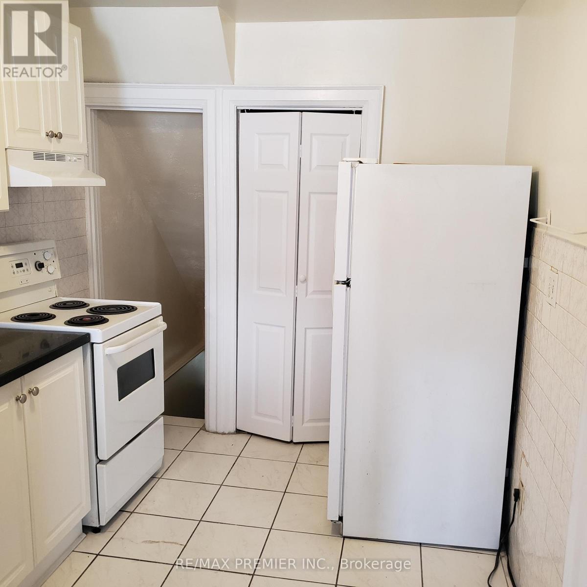 Semi-Detached/Link at 118 BUDE STREET, Toronto
