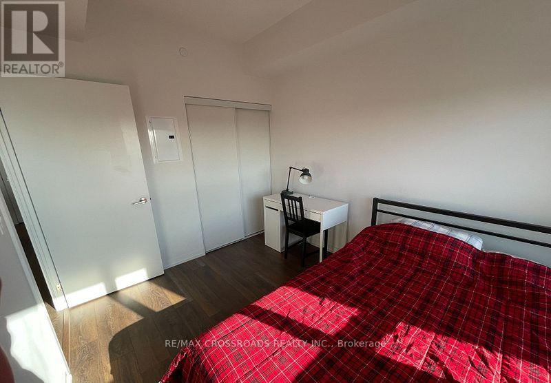 Apartment at 519 - 52 FOREST MANOR ROAD, Toronto