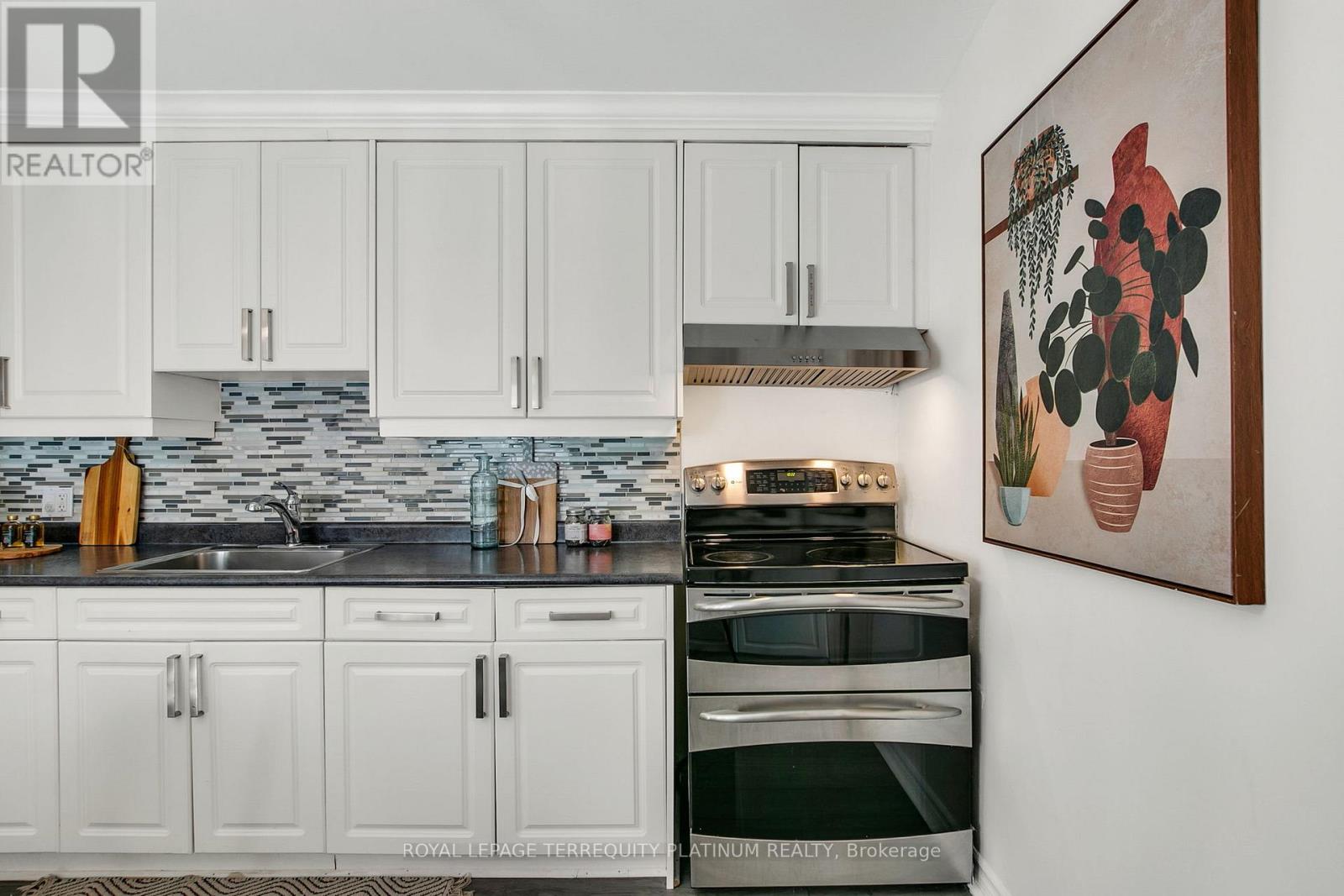 Semi-Detached/Link at 405 BROCK AVENUE, Toronto