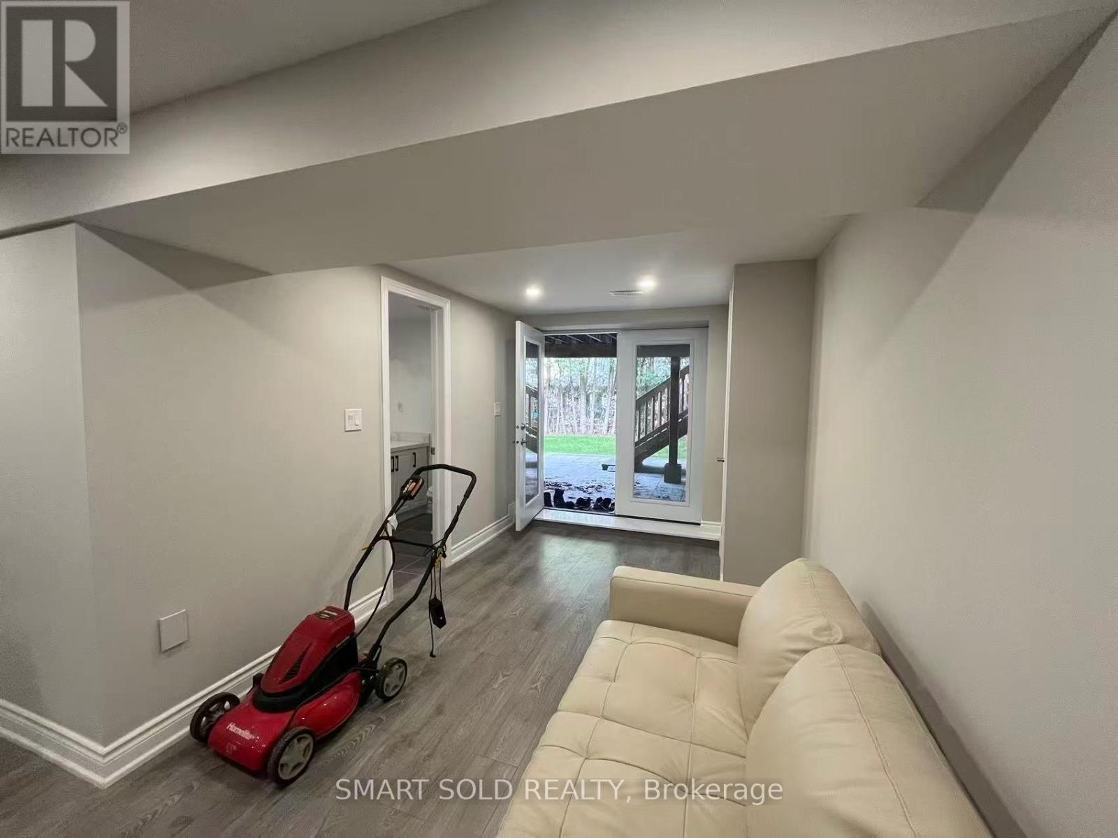 Detached at WALK OUT BASEMENT - 45 ABBEYWOOD TRAIL, Toronto (Banbury-Don Mills)
