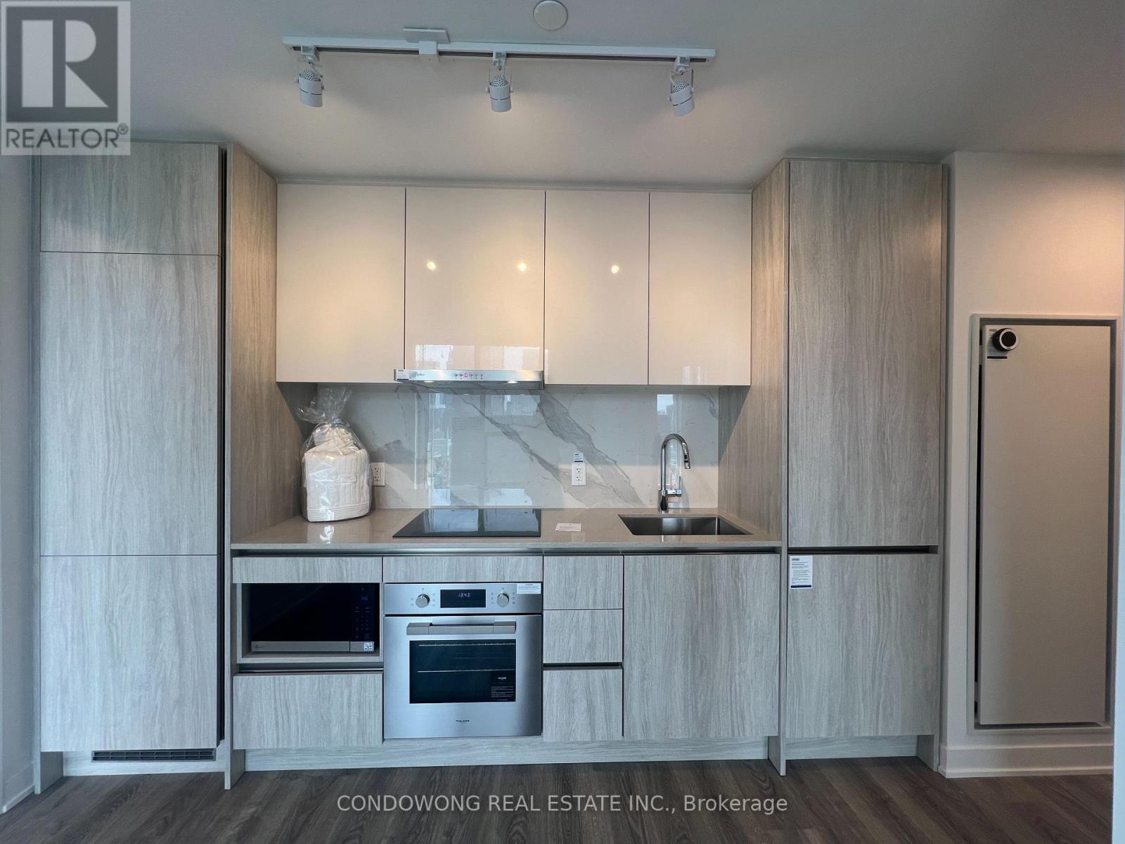 Apartment at 3512 - 180 FRONT STREET E, Toronto