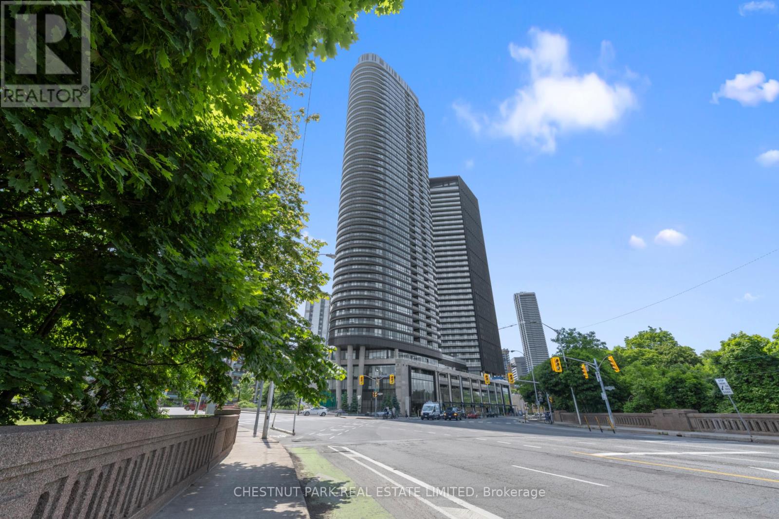 Apartment at 4419 - 585 BLOOR STREET E, Toronto