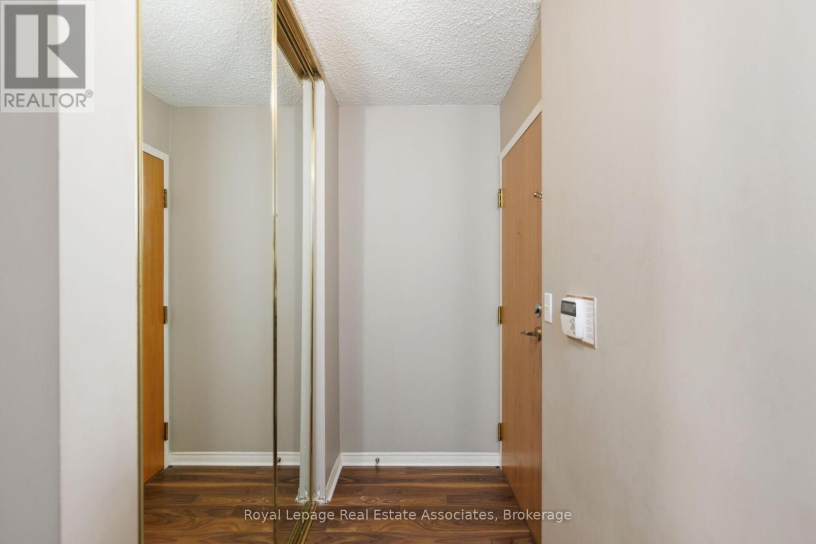 Apartment at 411 - 7 CONCORDE PLACE, Toronto