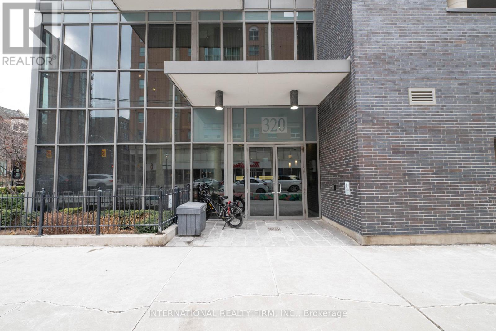 Apartment at 208 - 320 RICHMOND STREET E, Toronto