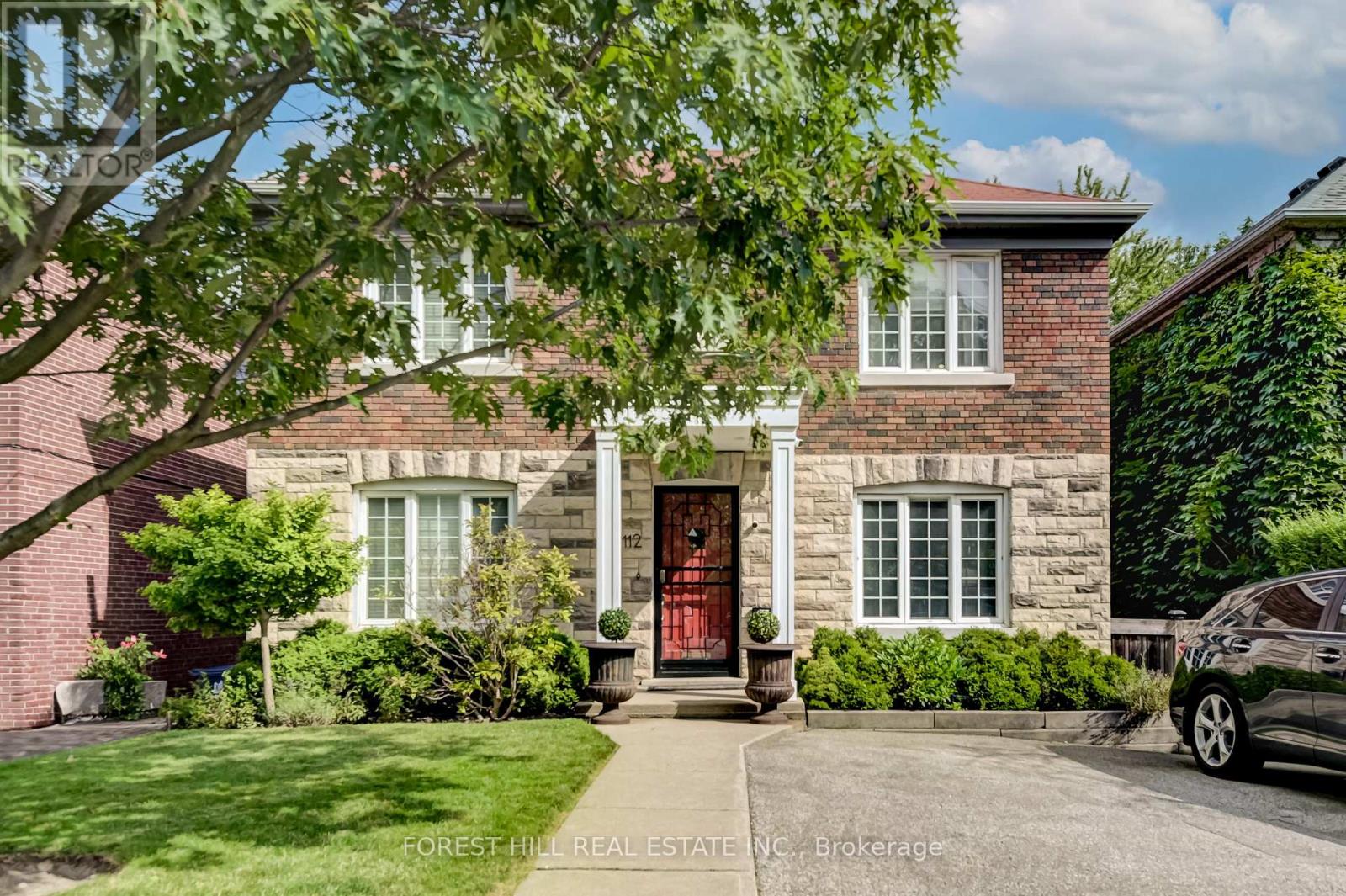 Detached at 112 DEWBOURNE AVENUE, Toronto