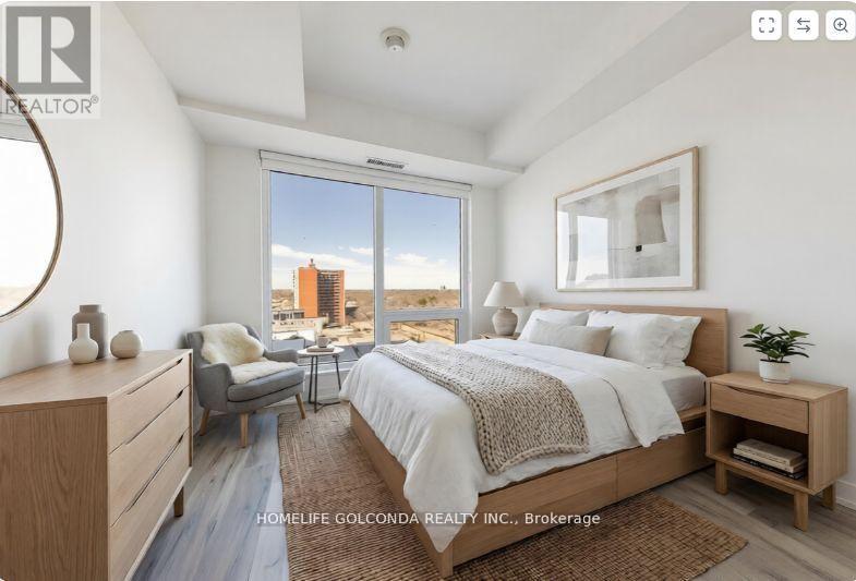 Apartment at N653 - 7 GOLDEN LION HEIGHTS N, Toronto (Newtonbrook East)