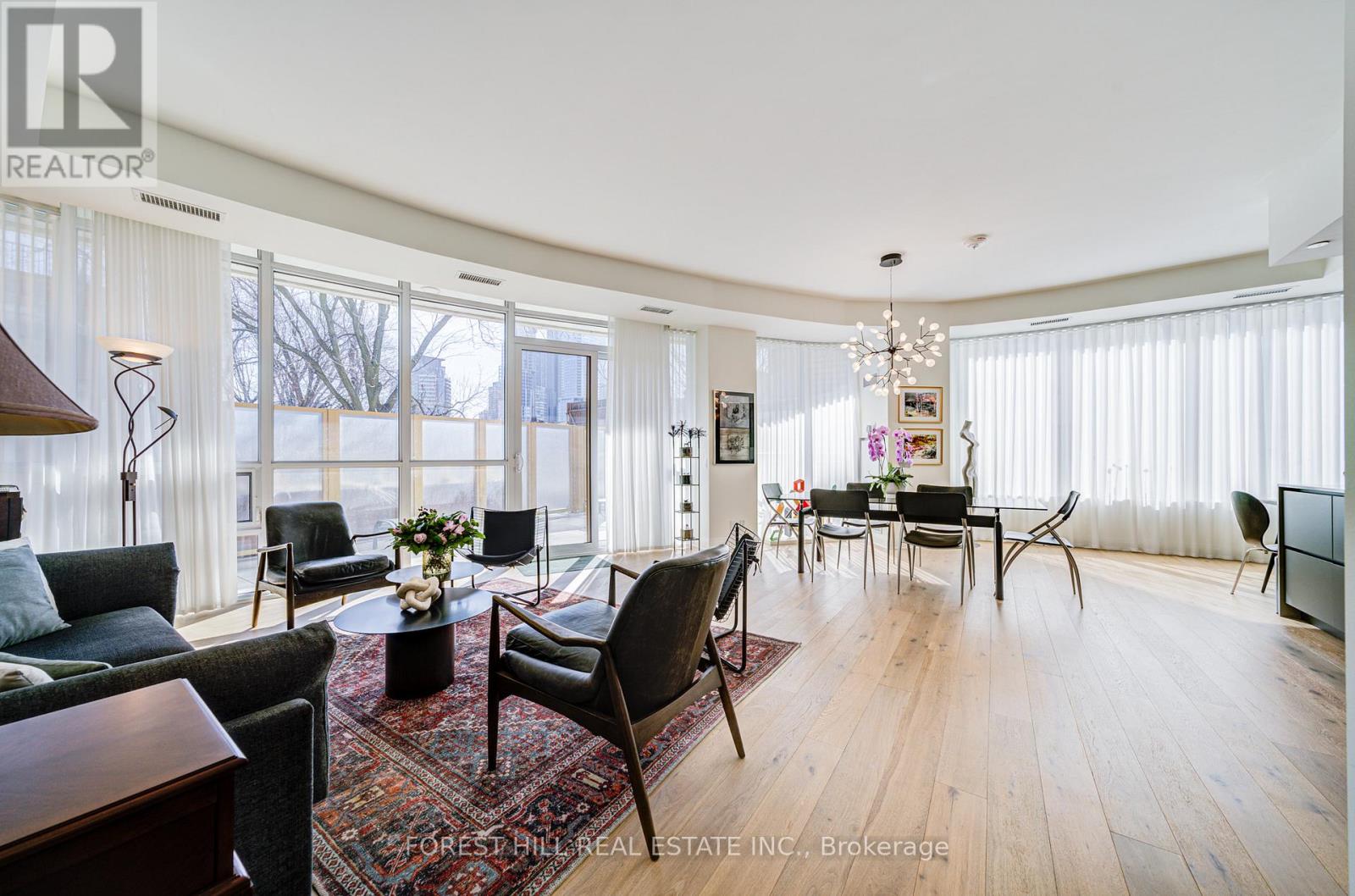 Apartment at 204 - 151 AVENUE ROAD, Toronto (Annex)
