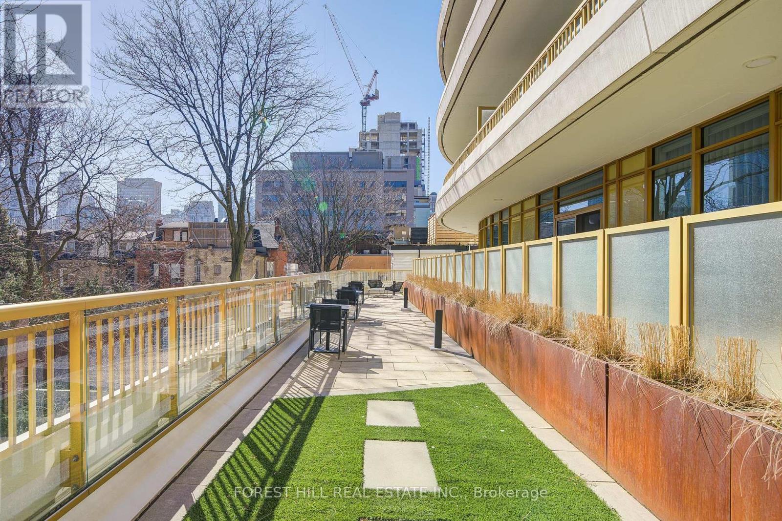 Apartment at 204 - 151 AVENUE ROAD, Toronto