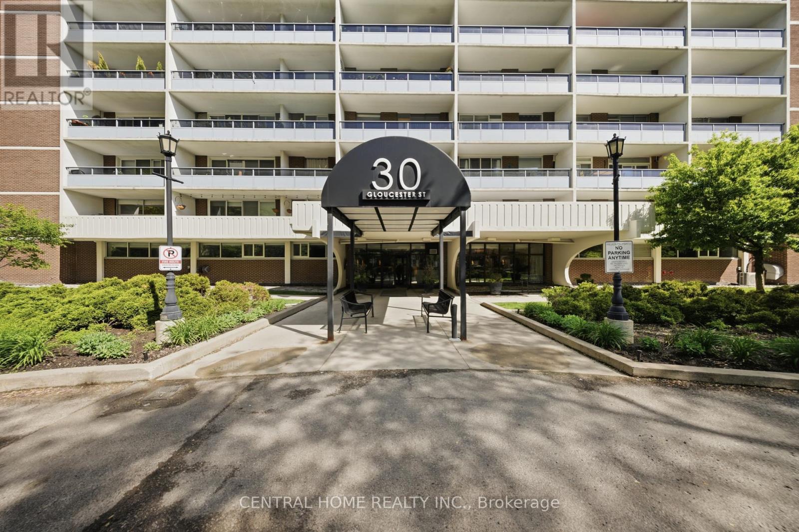 Apartment at 1110 - 30 GLOUCESTER STREET, Toronto