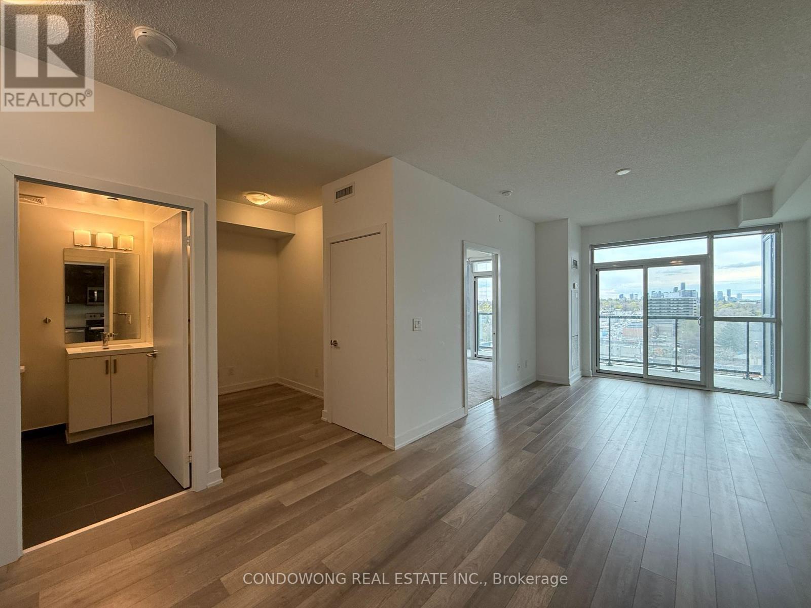 Apartment at 902 - 1603 EGLINTON AVENUE W, Toronto