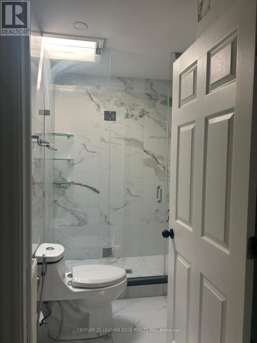 Other at 552A SHEPPARD AVENUE W, Toronto