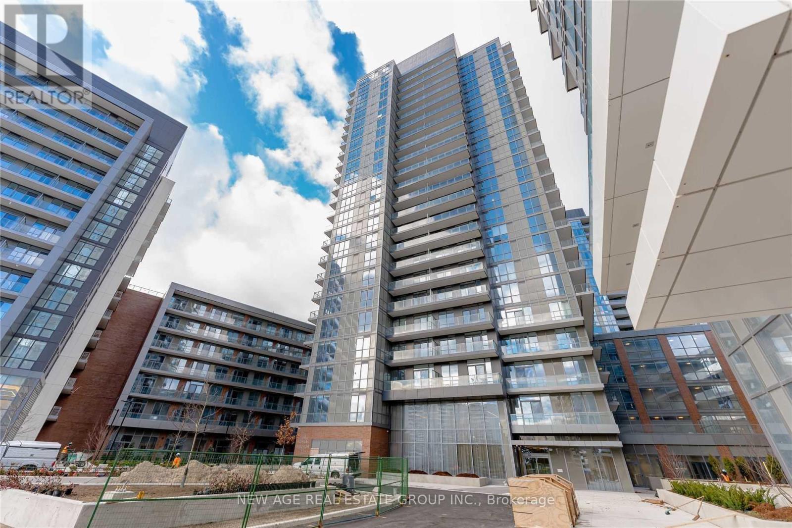 Apartment at 209 - 38 FOREST MANOR ROAD, Toronto