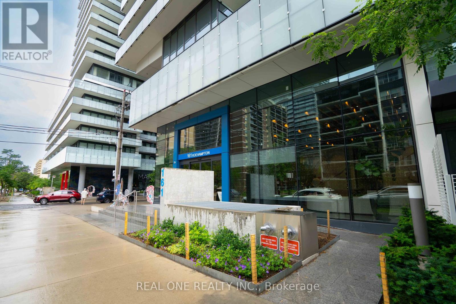 Apartment at 318 - 161 ROEHAMPTON AVENUE, Toronto