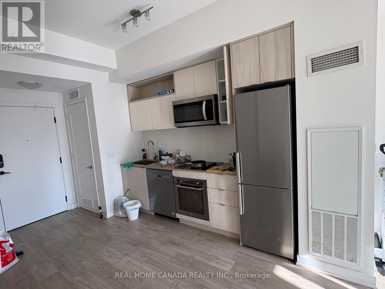 Apartment at 1556 (2ND BED + DEN) - 121 LOWER SHERBOURNE STREET, Toronto