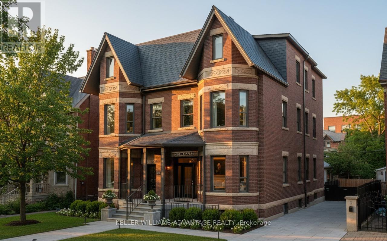 Semi-Detached/Link at 4 - 23 ROSS STREET, Toronto