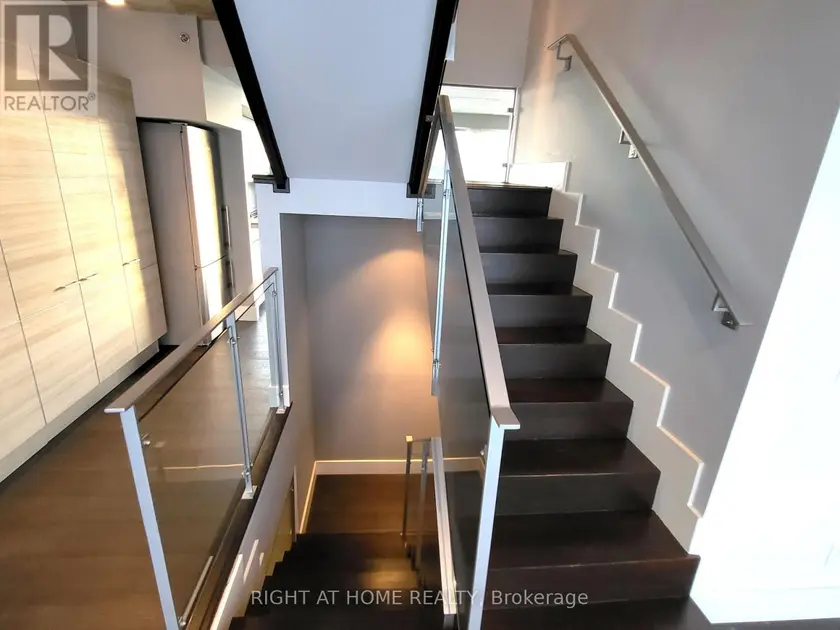 Apartment at PH1027 - 55 STEWART STREET, Toronto