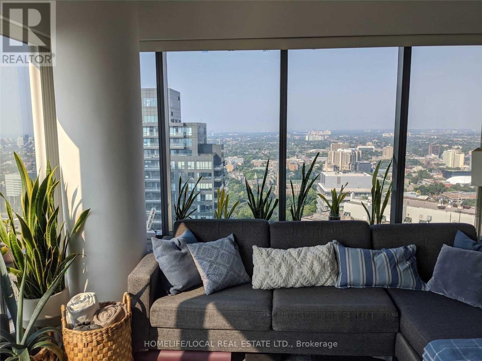 Apartment at #4105 - 5 ST JOSEPH STREET, Toronto