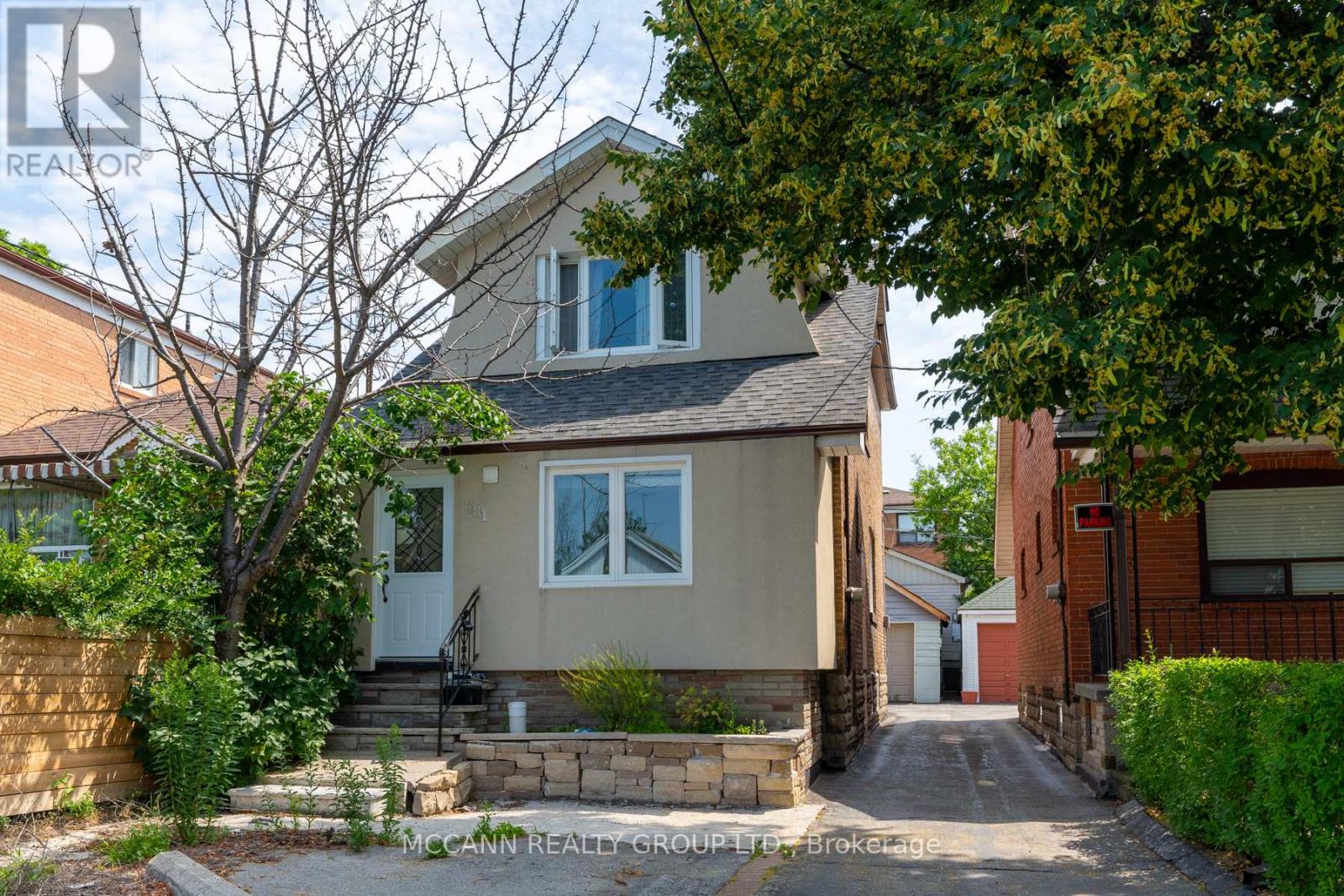 Detached at BSMNT - 301 ROBINA AVENUE, Toronto
