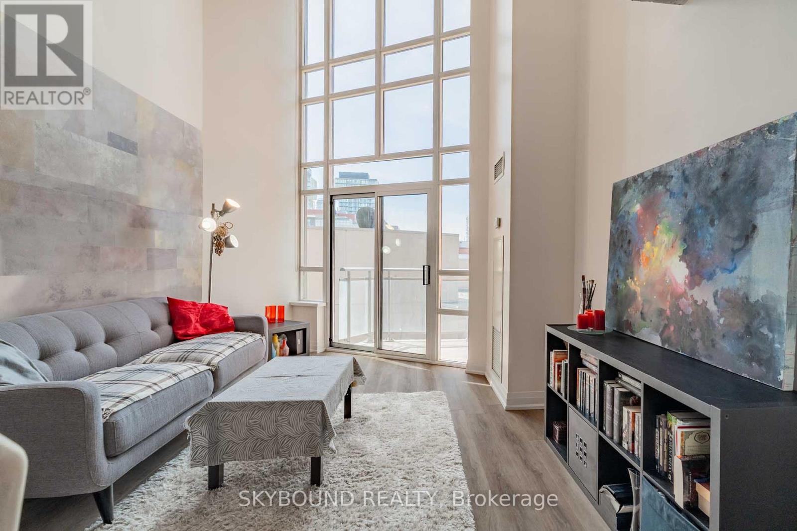 Apartment at 802 - 255 RICHMOND STREET E, Toronto (Moss Park)