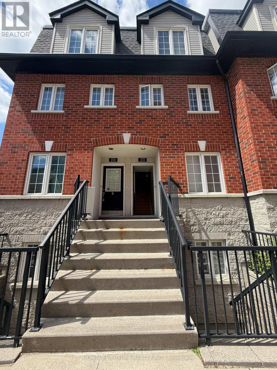 Townhouse at 213 - 262 ST HELEN'S AVENUE, Toronto