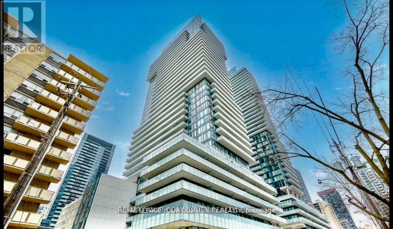 Apartment at 409 - 185 ROEHAMPTON AVENUE, Toronto