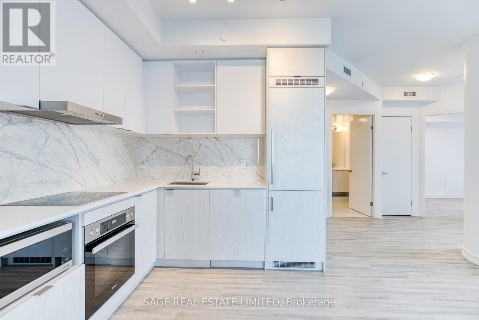 Apartment at 6208 - 55 COOPER STREET, Toronto