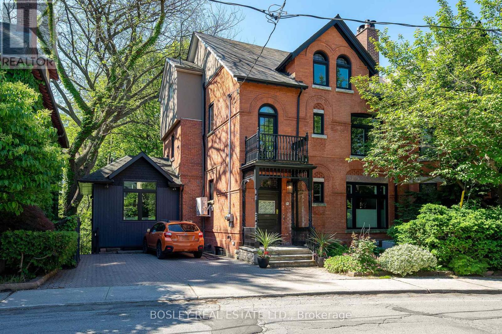 Multiplex at UPPER - 12 MEREDITH CRESCENT, Toronto