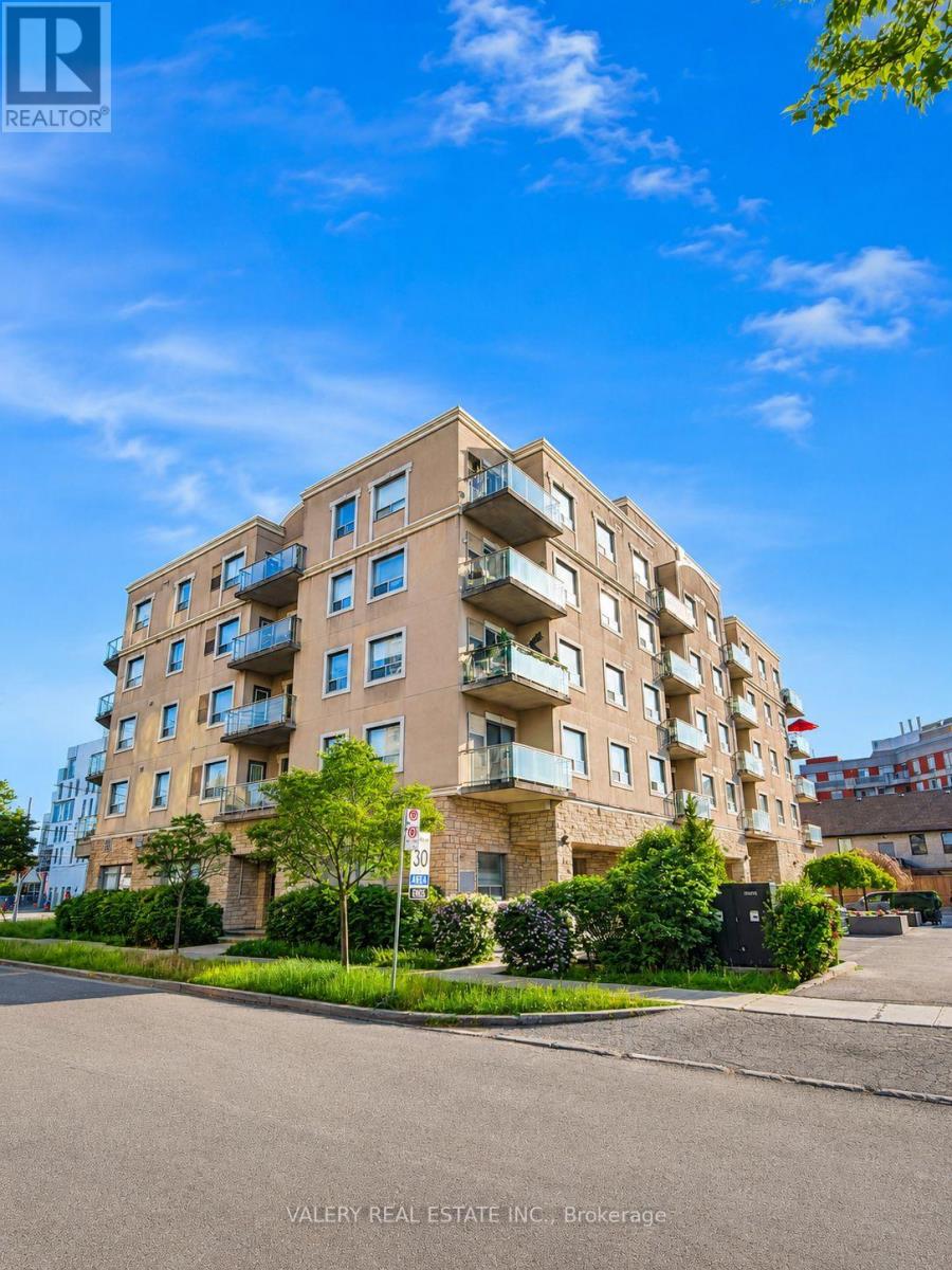 Apartment at 402 - 778 SHEPPARD AVENUE W, Toronto