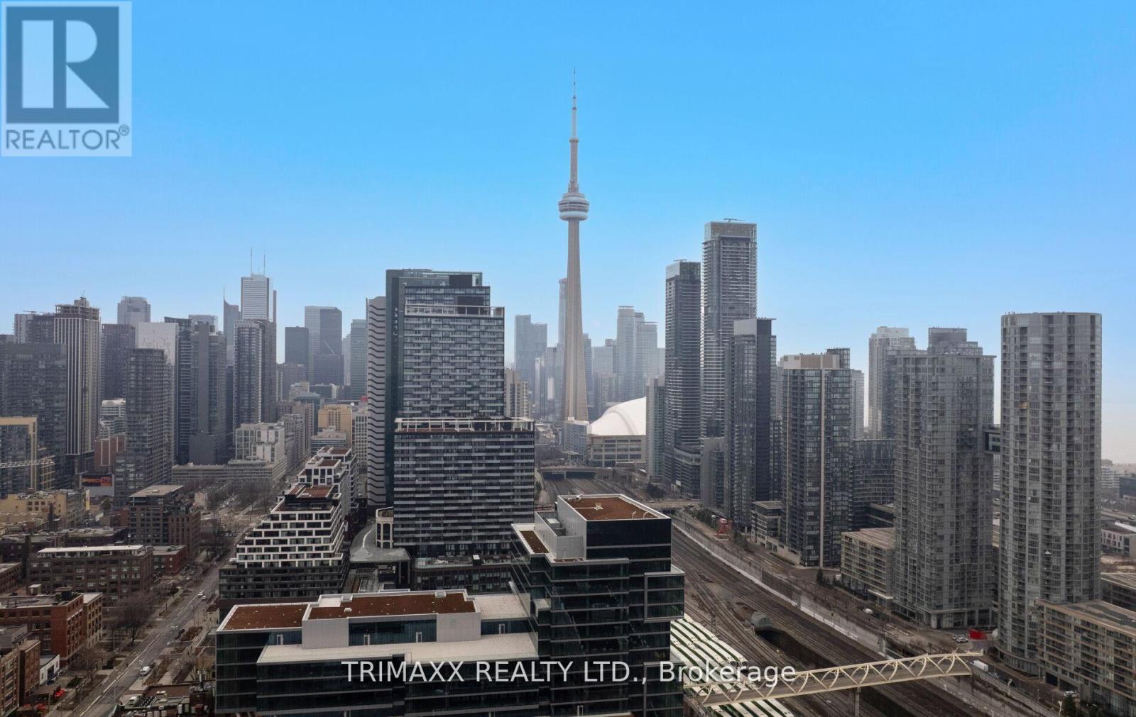 Apartment at 403 - 60 BATHURST STREET, Toronto