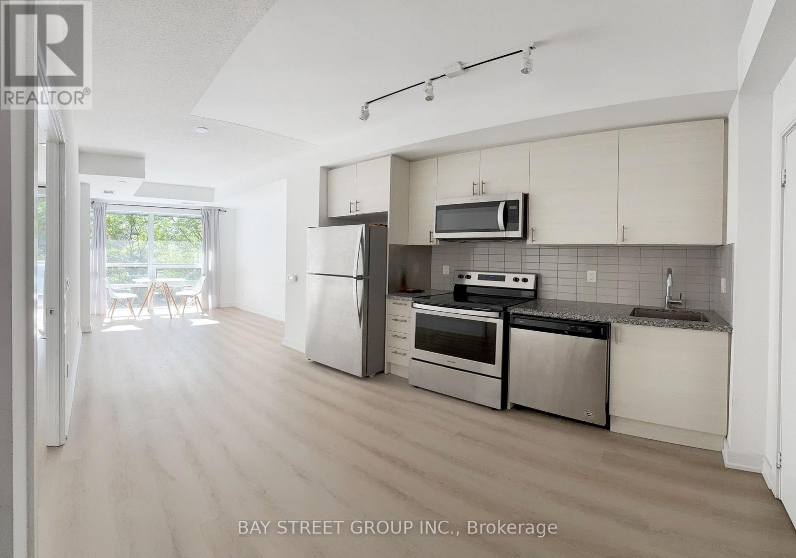 Apartment at 223 - 621 SHEPPARD AVENUE E, Toronto