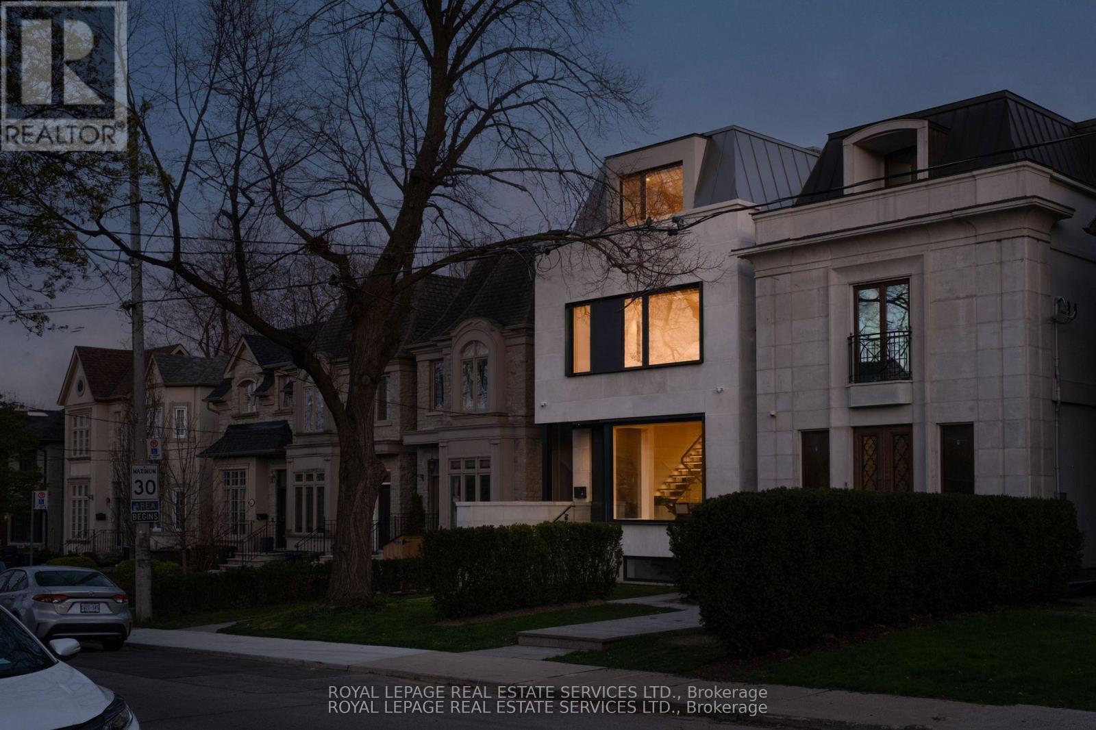 Detached at 237 BEDFORD PARK AVENUE, Toronto