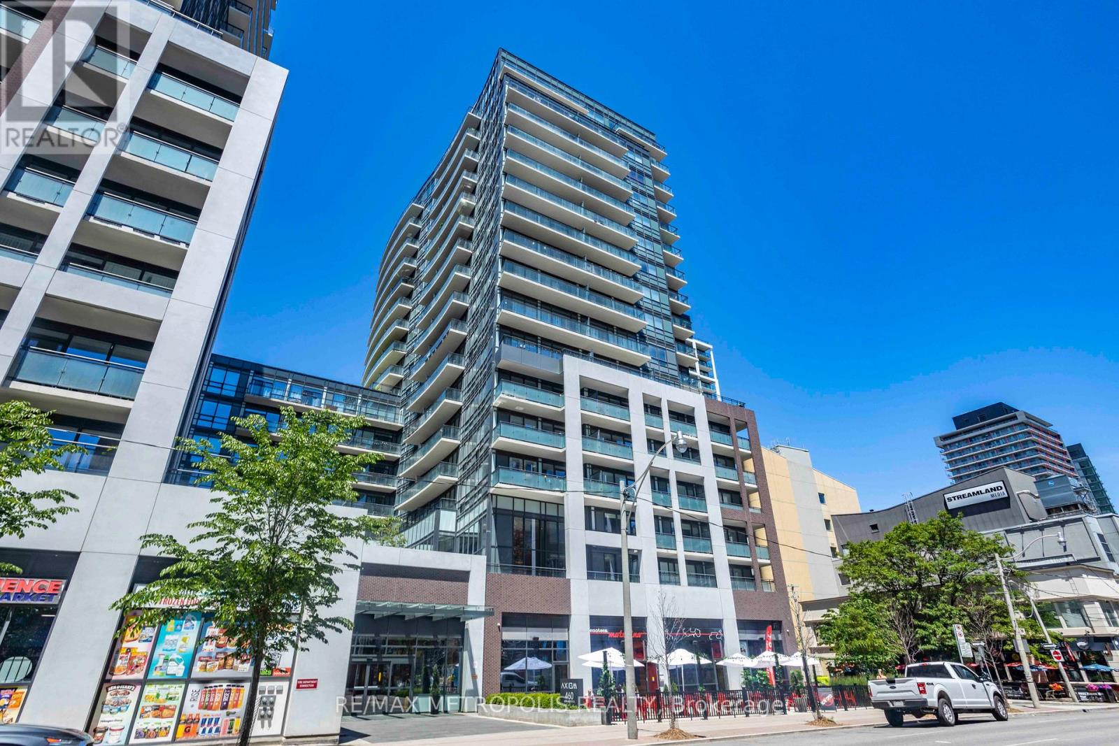 Apartment at 1606 - 460 ADELAIDE STREET E, Toronto