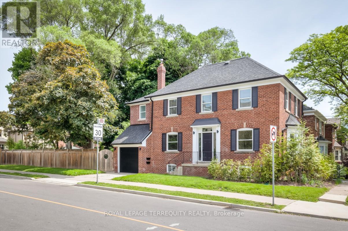 Detached at LOWER - 674 EGLINTON AVENUE E, Toronto