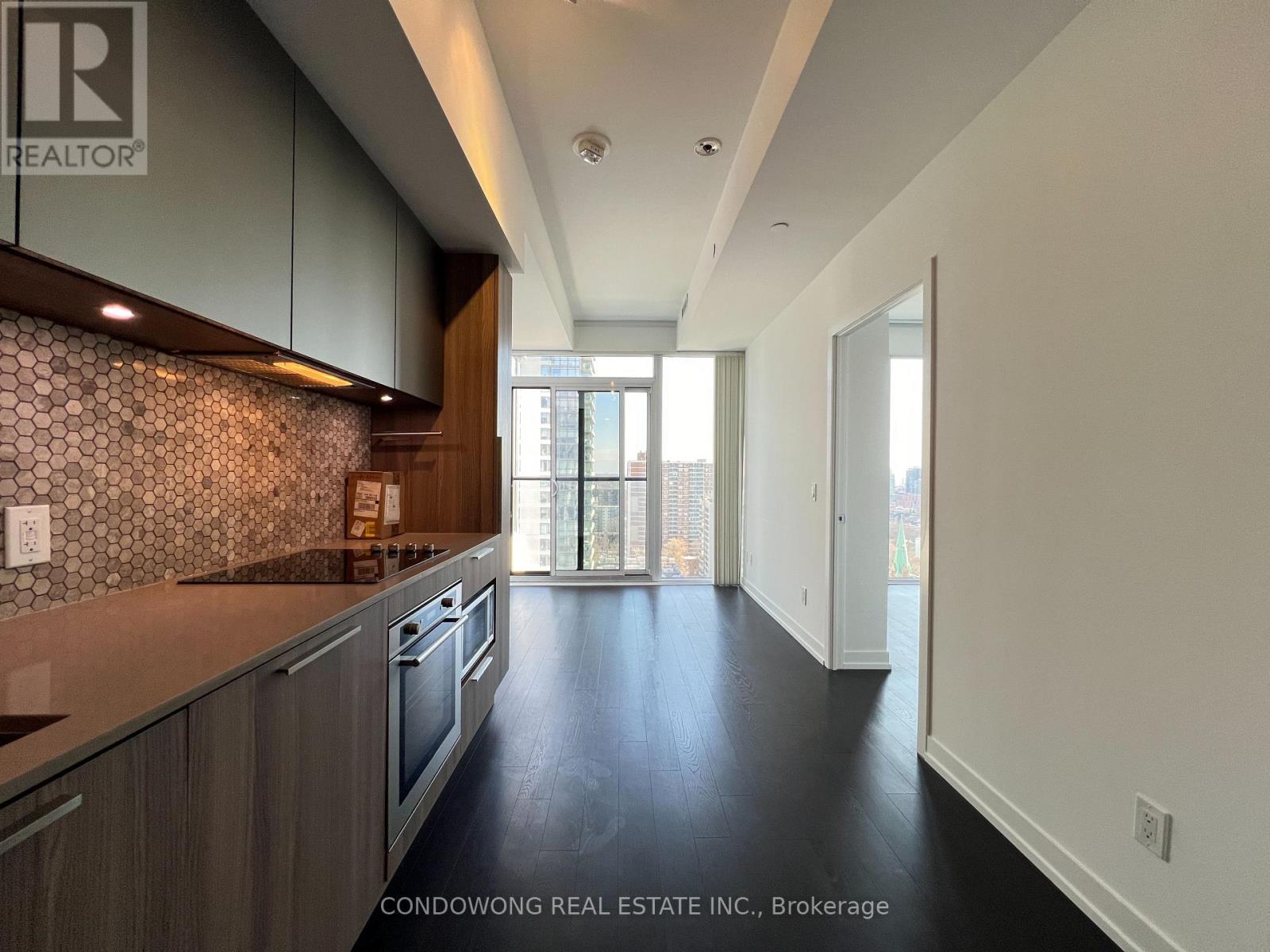 Apartment at 2215 - 85 WOOD STREET, Toronto