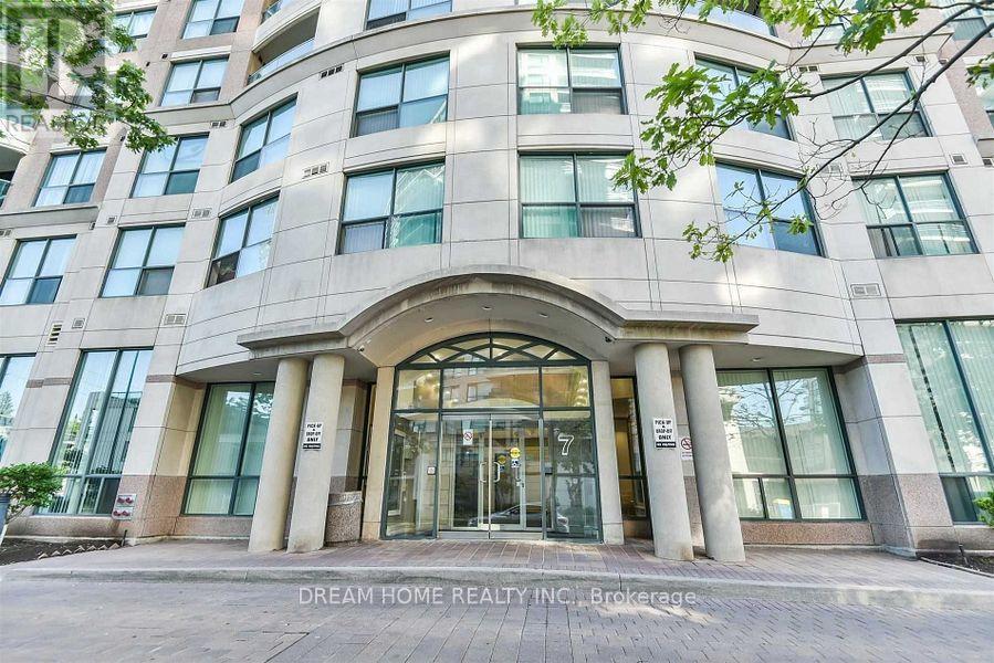Apartment at 216 - 7 LORRAINE DRIVE, Toronto